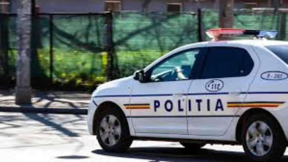 Polițiști atacați în timpul unei intervenții: foc de avertisment pentru a se salva