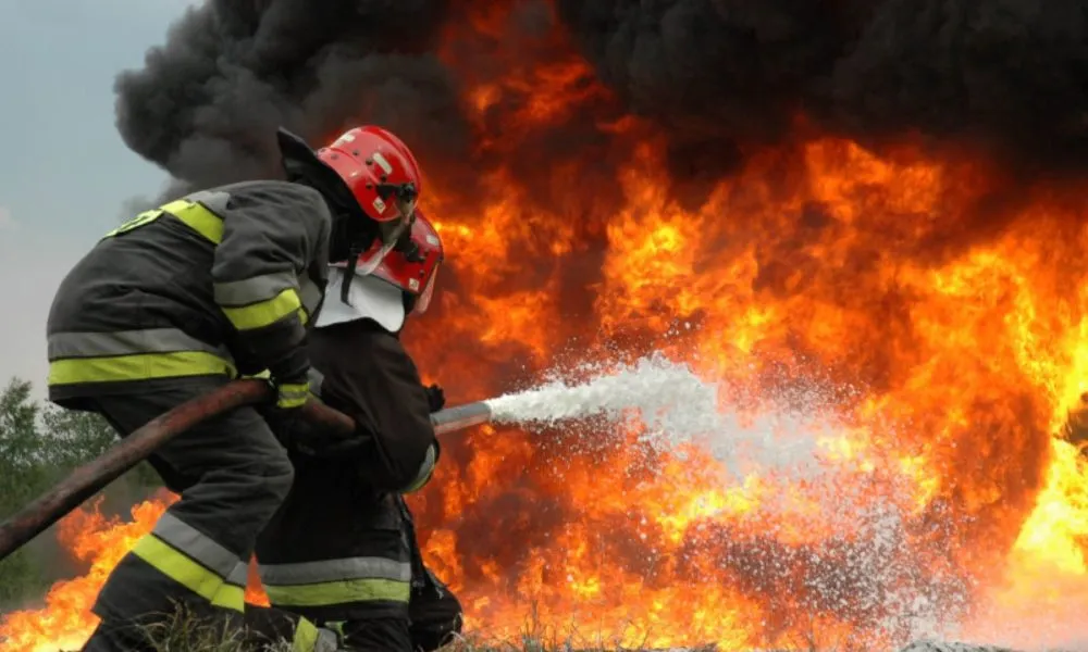 Unsprezece morți și șapte răniți, în incendiile din 2018