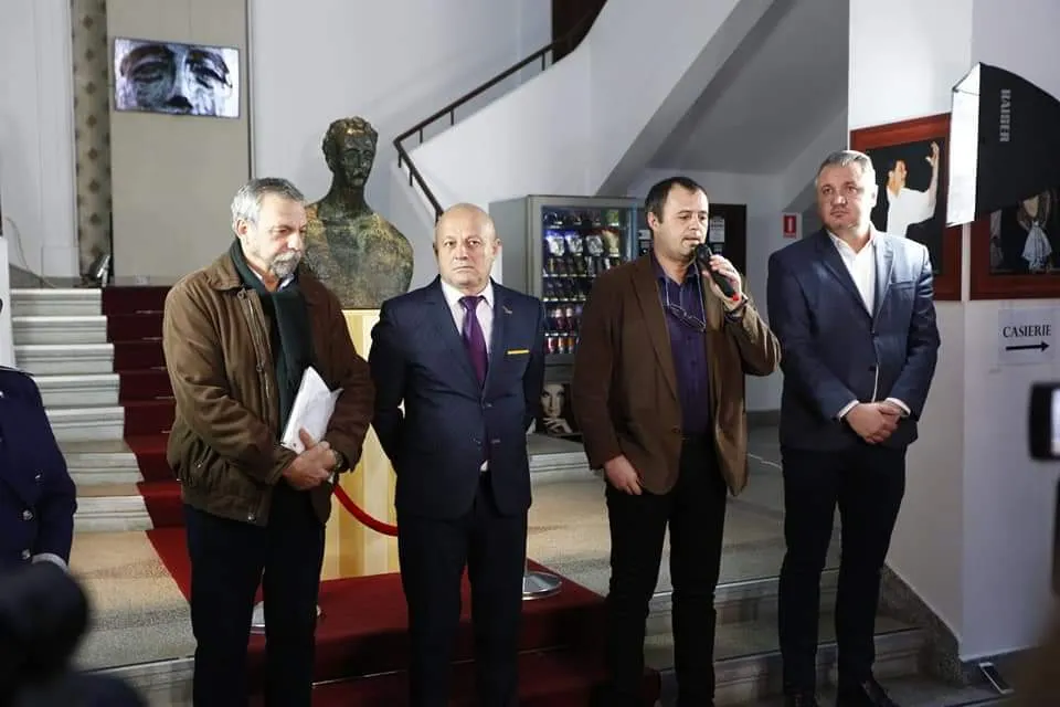 Ziua lui Brâncuși sărbătorită în mod inedit la Buzău. Bustul avocatului Stănescu a revenit acasă
