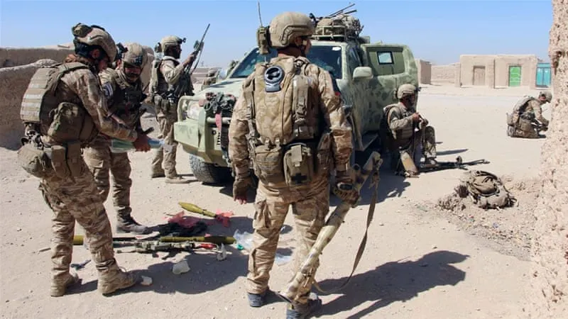 Patru militari români, răniți în Afganistan