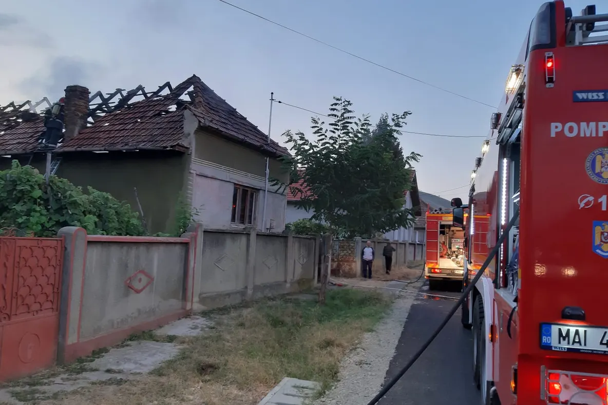 Foto Fetița dispărută a fost găsită. 200 de oameni au cautat-o toată noaptea