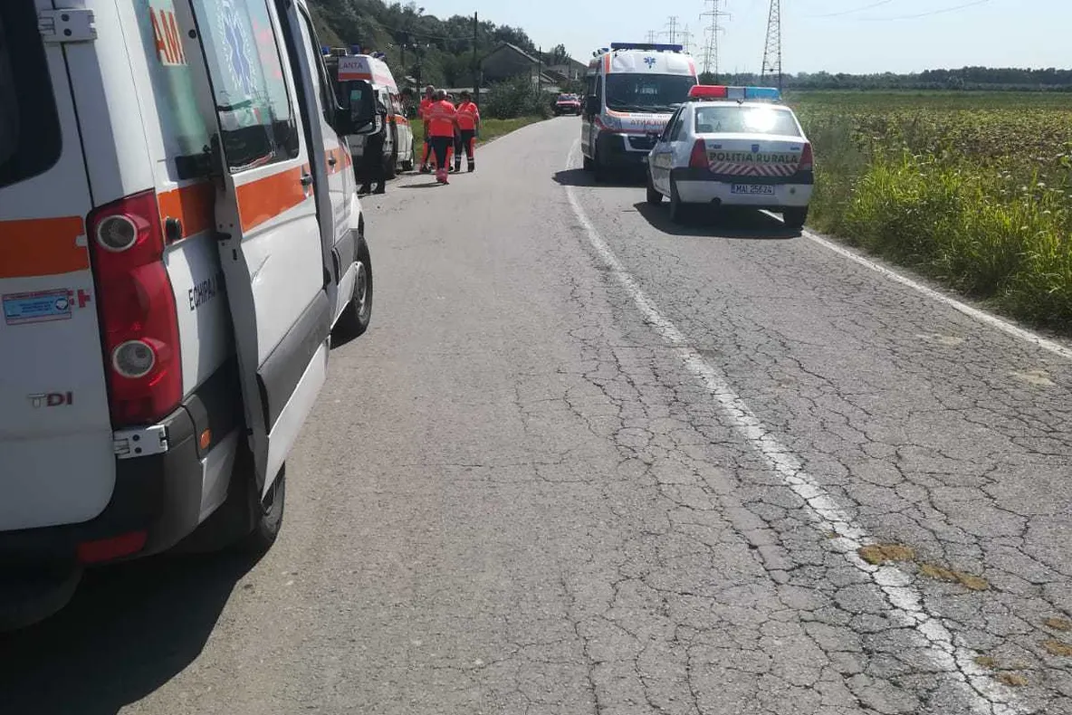 Numărul victimelor din accidentul de la Albești a crescut la 6