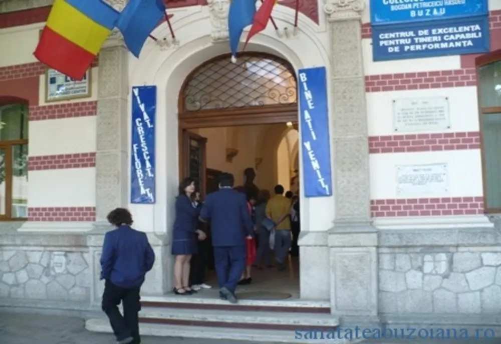 Ore de curs mai scurte, pentru unele școli buzoiene ?