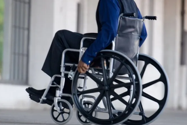 Aplicaţie mobilă dedicată celor care folosesc scaune rulante
