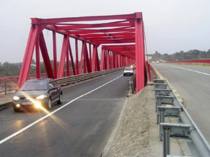 Descoperire macabră, sub podul de la Mărăcineni