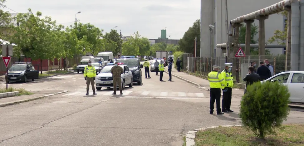 240 de buzoieni, încă în izolare la domiciliu