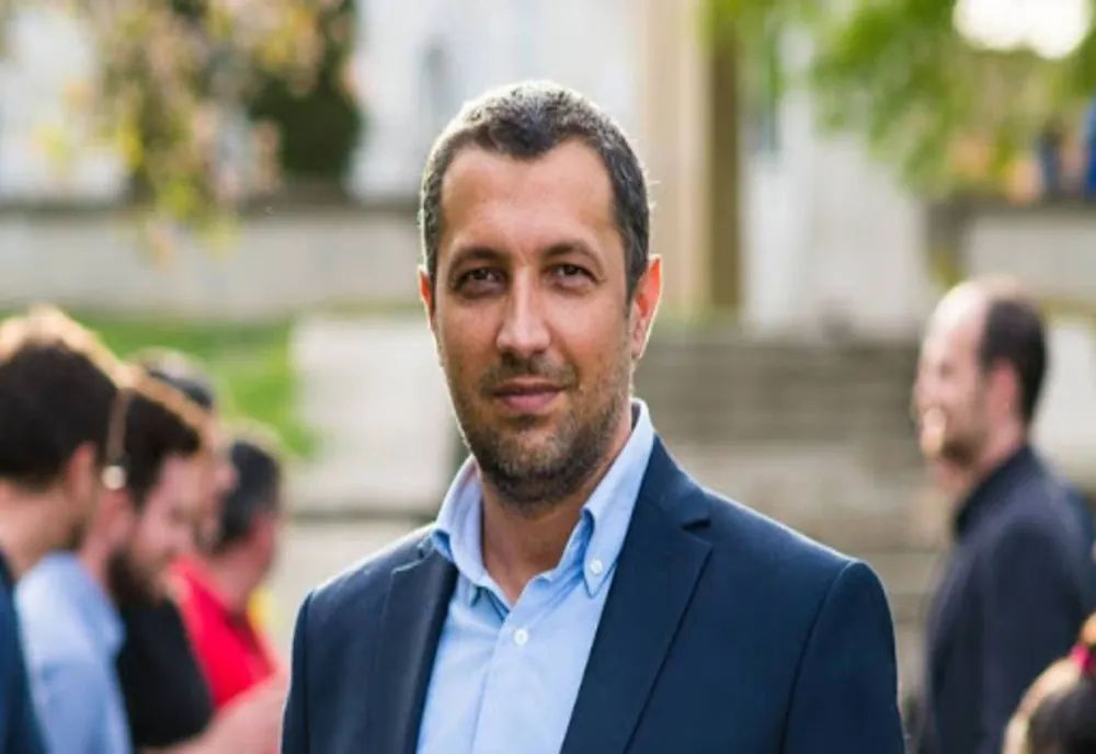 Culisele statului paralel | De ce nu demisionează miniștrii USR-PLUS și cum explică alianța cu AUR