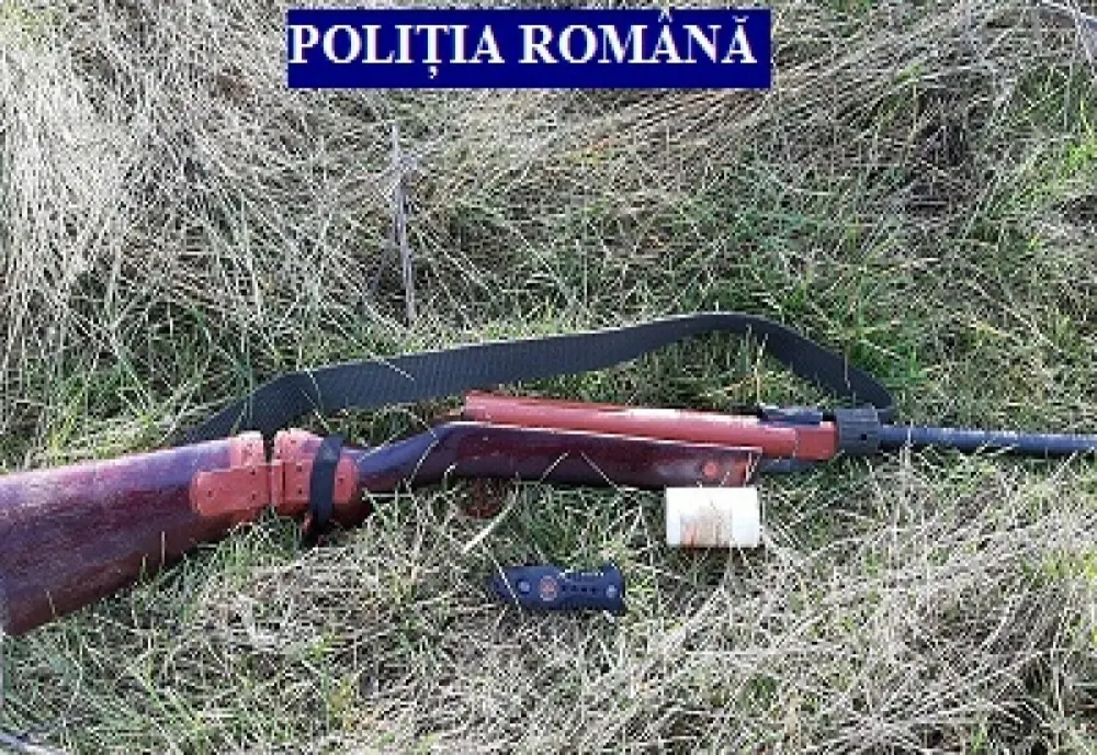 A plecat la vânătoare neavând calitatea de deţinător legal de arme şi muniţii sau de vânător