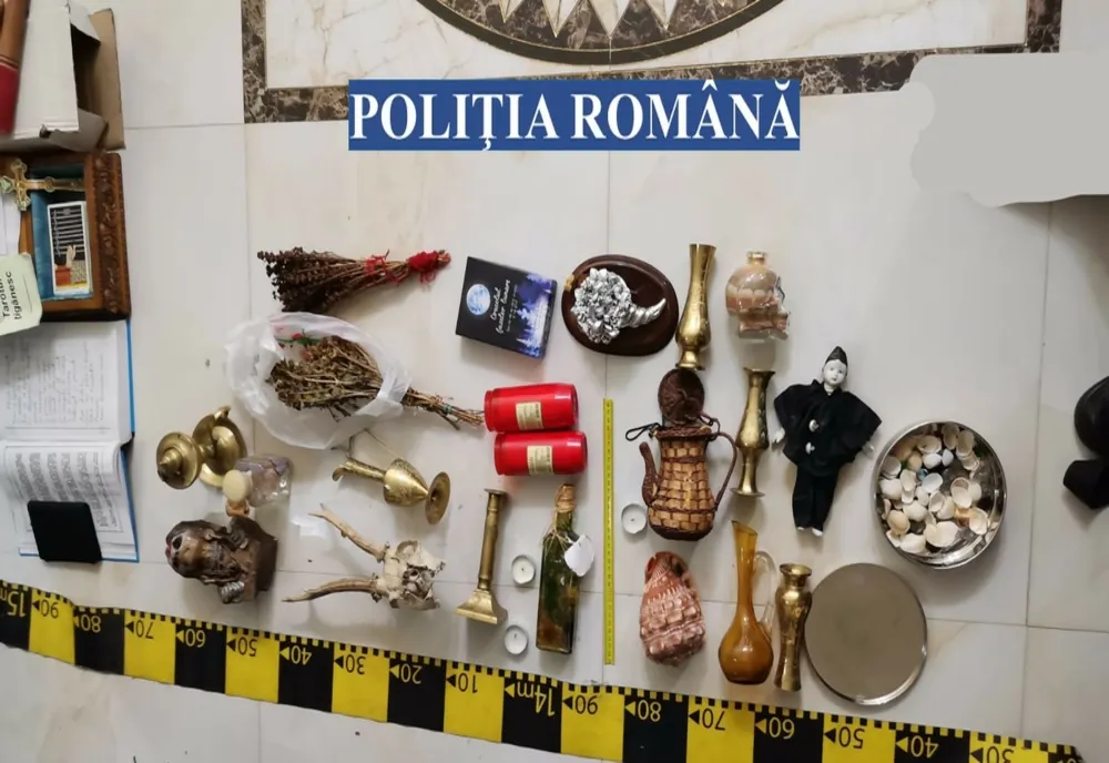 Percheziții la persoane bănuite de proxenetism și înșelăciune prin metoda ghicitului