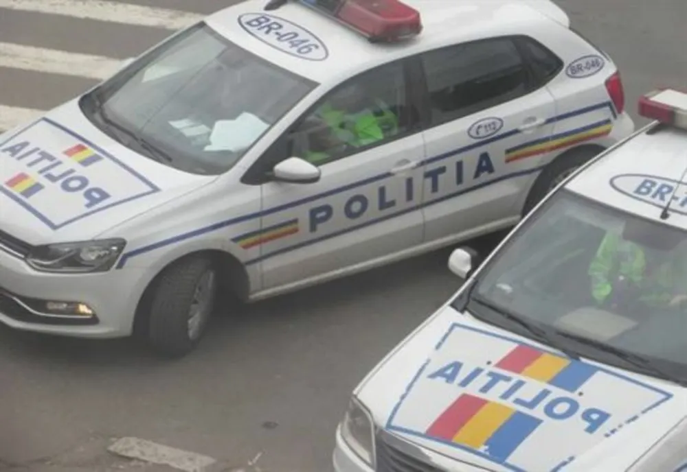 O femeie s-a ales cu dosar penal după ce a încredinţat o autoutilitară fiului său, în vârstă de 10 ani