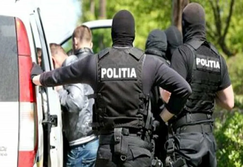 Tranzacție păguboasă. A primit o replică a telefonului pe care intenționa să-l achiziționeze