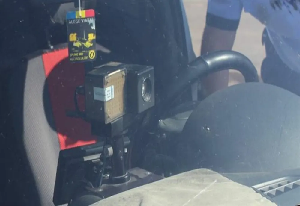 Taximetrist înregistrat de aparatul radar în timp ce rula pe DN2E85, în localitatea Cioranca