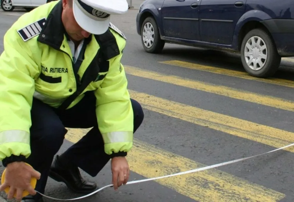 Bătrân accidentat pe trecerea de pietoni în municipiul Râmnicu Sărat