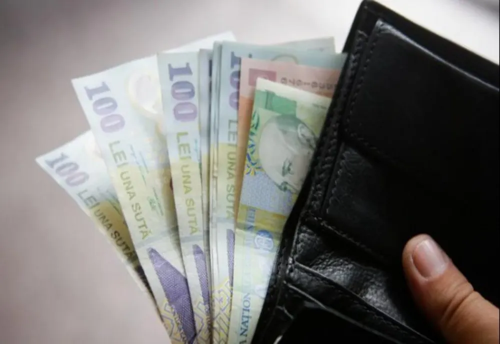 ALEXANDRU NAZARE SPUNE CĂ NU ESTE MOMENTUL PENTRU MAJORAREA SALARIULUI MINIM