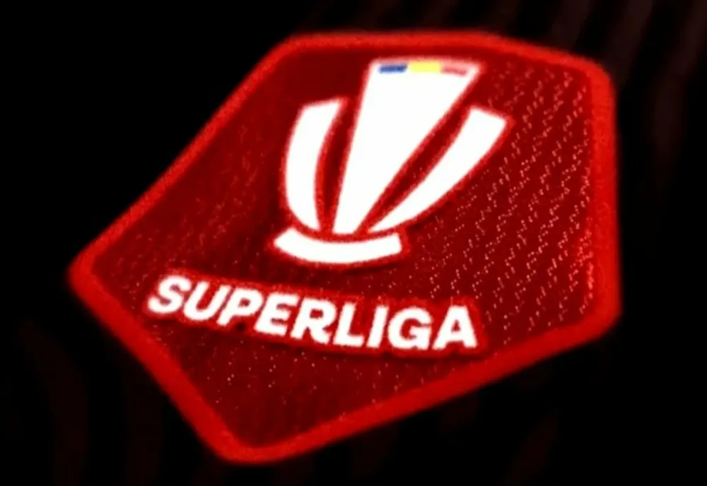 Duminică de foc în Superligă. Cine joacă astăzi și la ce oră începe marele duel FCSB - Rapid