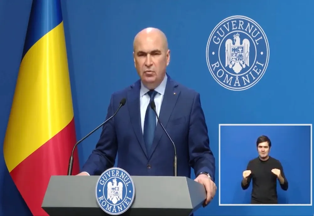 CUM ÎNCEARCĂ BOLOJAN SĂ-ȘI SPELE IMAGINEA DUPĂ CE A ARUNCAT ȚARA ÎN AER