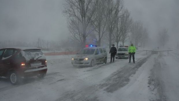 Trafic redeschis, pe DN2B