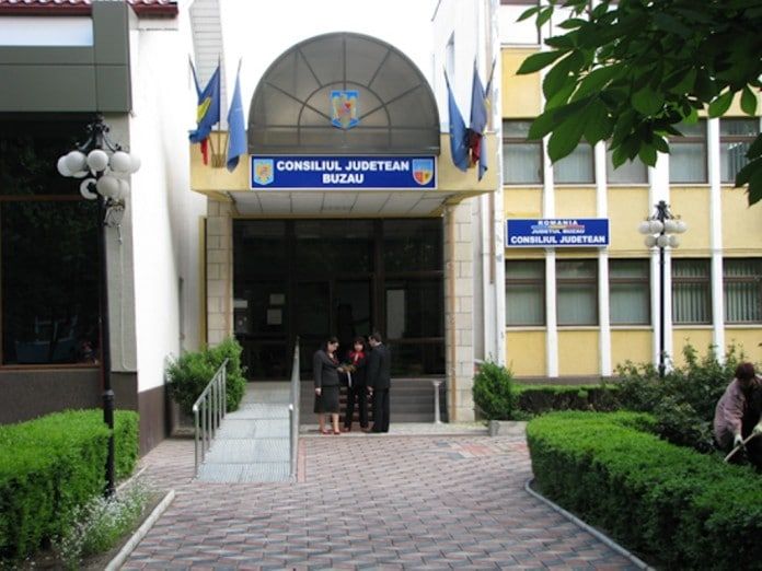 Nou cetatean de onoare al judetului Buzau. Profesorul Melnic, recompensat pentru performanta