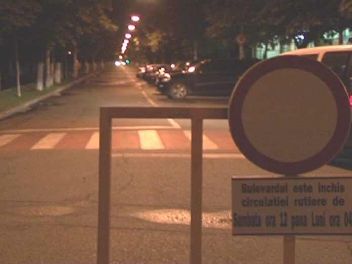 În acest week-end se închide circulația rutieră pe bulevardul Nicolae Bălcescu, tronsonul cuprins între Prefectură și Parcul Crâng