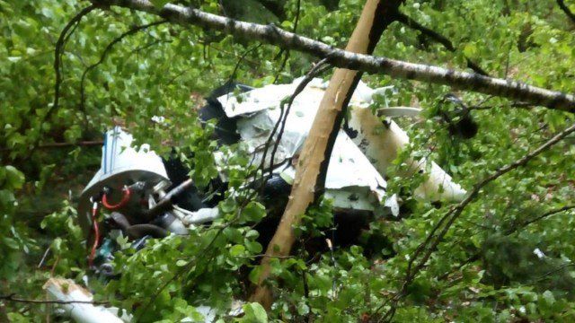 Cercetările în cazul avionului prăbuşit la Nehoiu au fost preluate de Parchetul de pe lângă Curtea de Apel Ploieşti