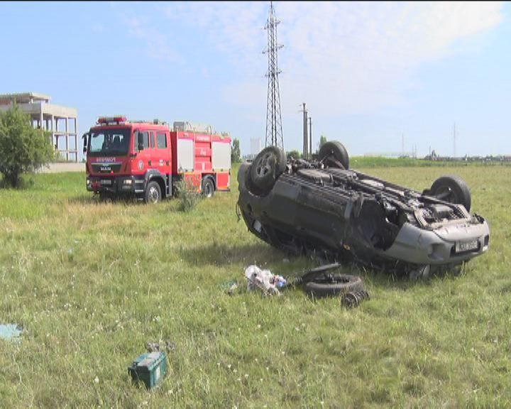 A ajuns la spital, după ce s-a răsturnat cu mașina