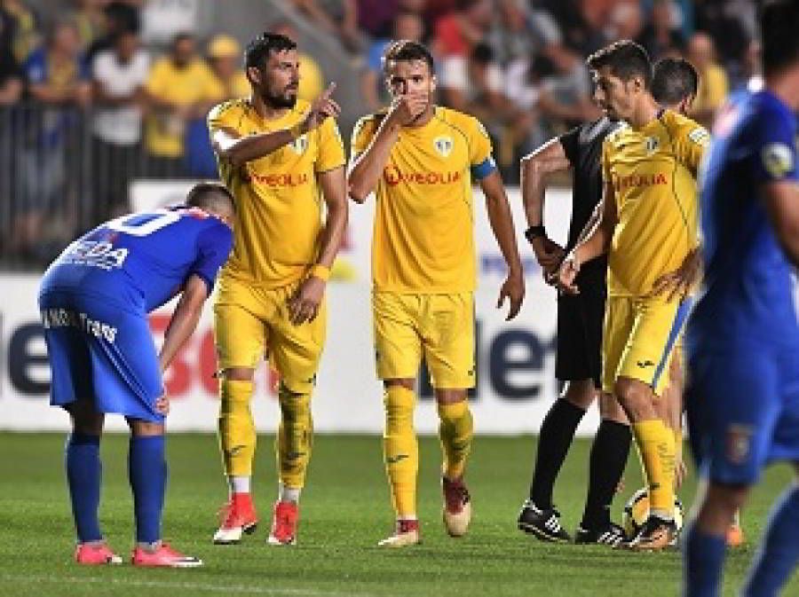 Sebastian Ghinga, ultimul transfer al Gloriei