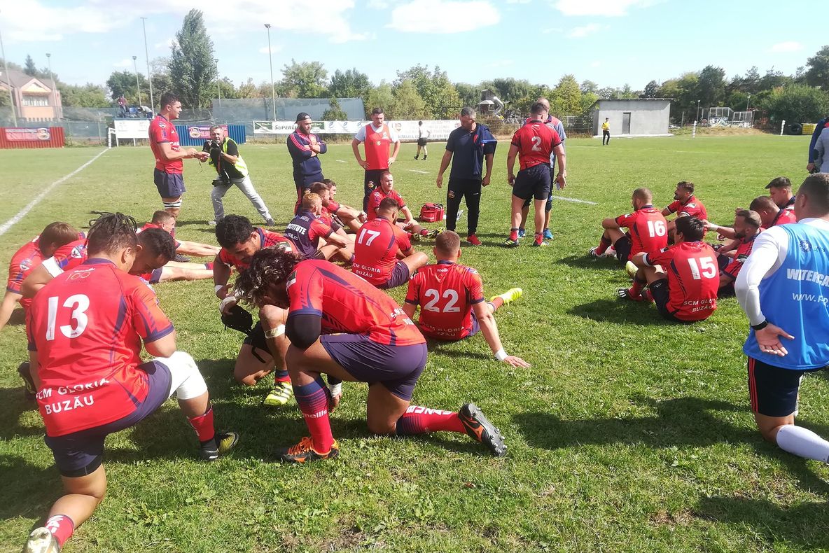 Gloria învinge Universitatea Cluj, la rugby