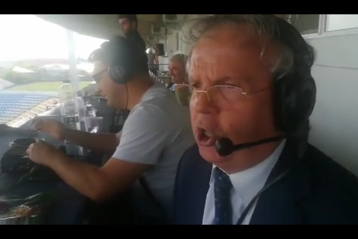 Video | Trei puncte, in minutul 99!