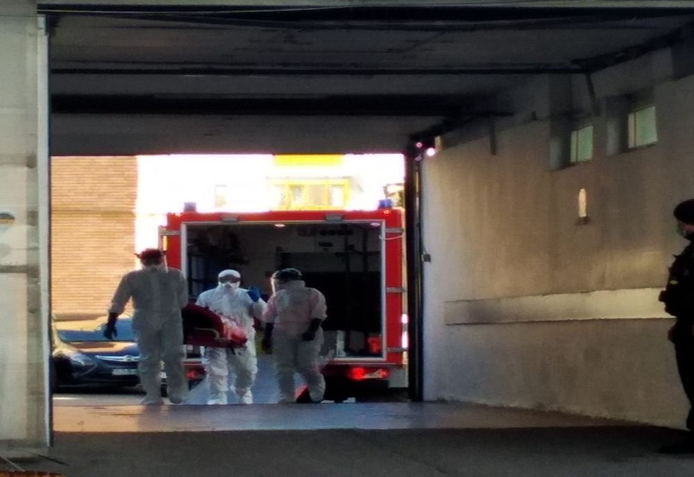 Două decese ale unor buzoieni infectați cu coronavirus