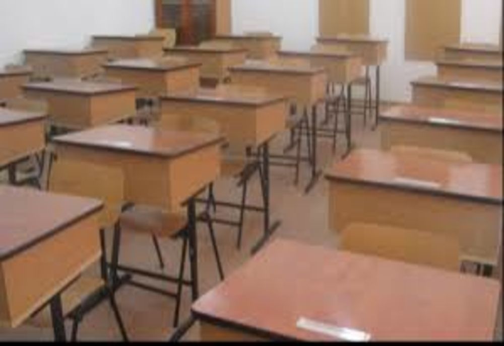 Incertitudine, în ceea ce privește programul examenelor