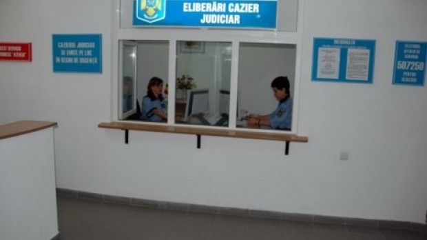 Program și reguli noi, la serviciul de eliberare a cazierelor