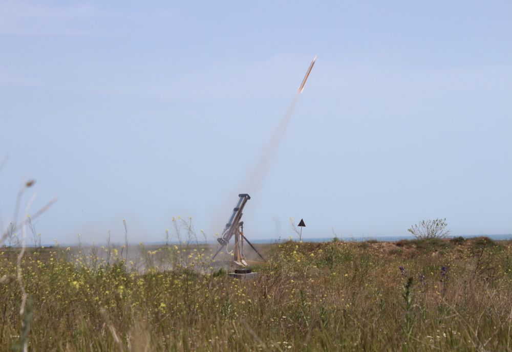 Culturile din Buzău, protejate de grindină. În toată țara au fost lansate 629 de rachete antigrindină