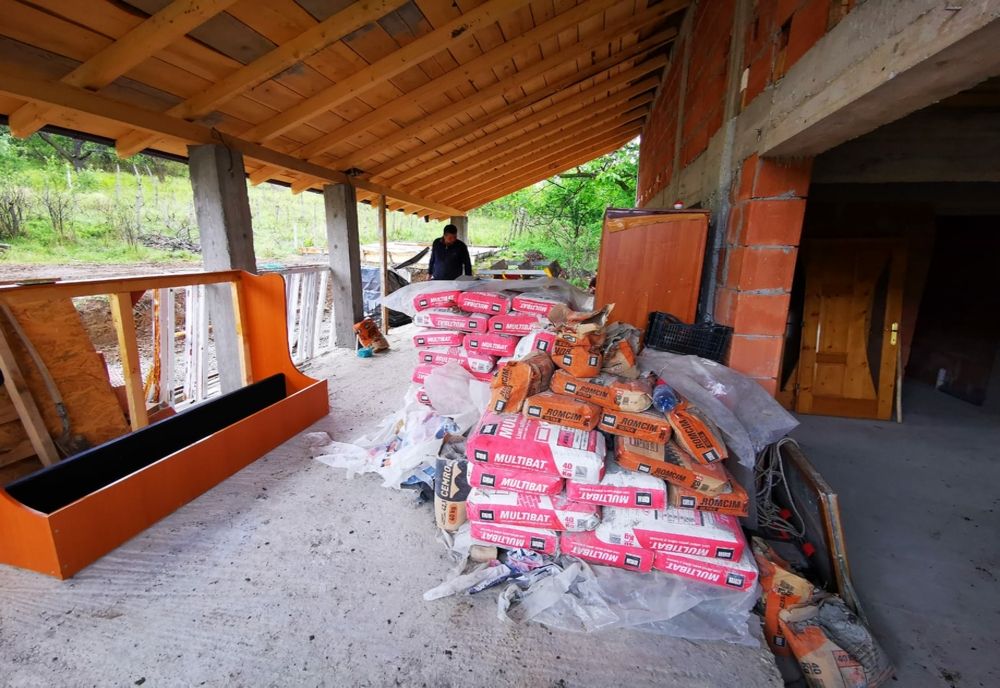 Ajutoare de peste 550.000 de lei, oferite de Arhiepiscopia Buzăului