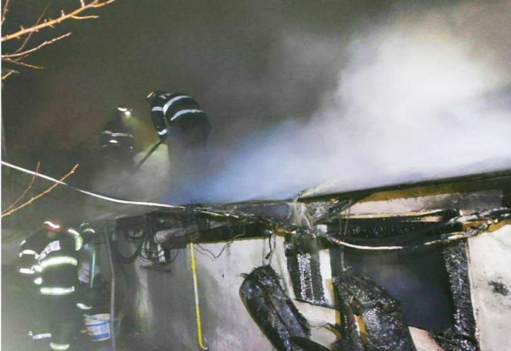 Incendiu la o locuință din Rm. Sărat