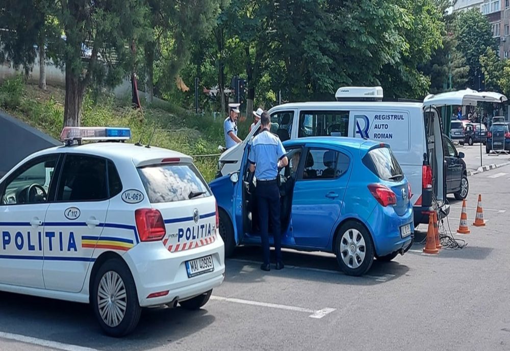 Sute de maşini cu defecţiuni, pe drumurile din Buzău şi alte judeţe, găsite de inspectorii RAR