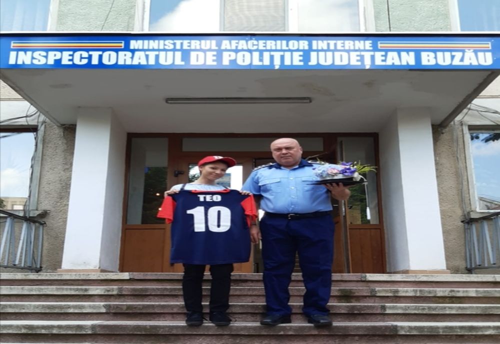 Polițiștii buzoieni apreciză performanța singurei eleve de 10 la Bacalaureat din Buzău