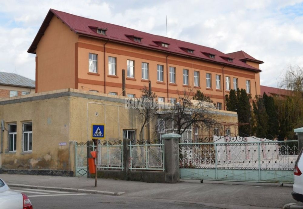 Toți elevii de clasa a VIII-a din județul Buzău au fost repartizați la licee