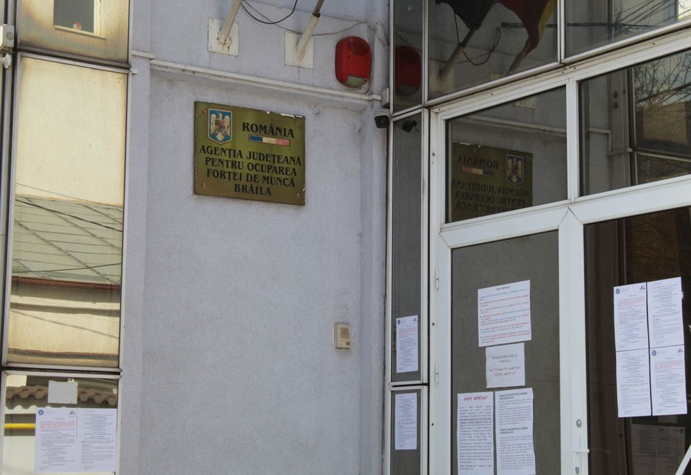 Beneficiarii de ajutor social sunt stimulați să intre pe piața muncii