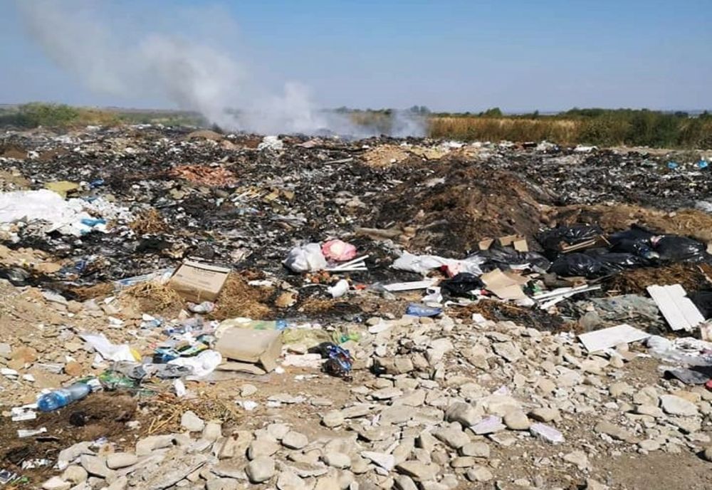 Gropile ilegale care ar fi trebuit închise de ani buni