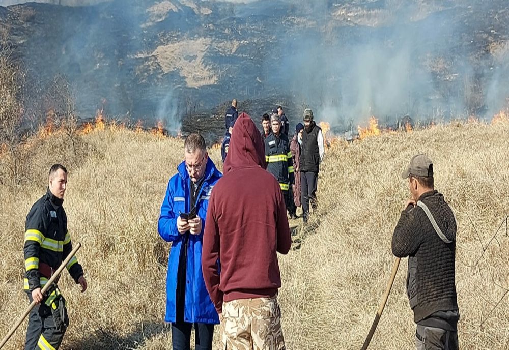 Polițiștii și jandarmii vor analiza măsurile ce se impun pe raza a 8 UAT-uri pe care s-au înregistrat în ultima vreme numeroase incendii