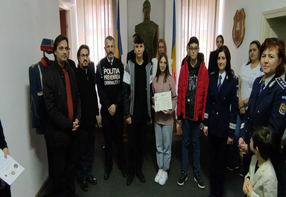 Elevii buzoieni, câştigătorii etapei finale a concursului interjudeţean “Respect legea! Respect viaţa!”