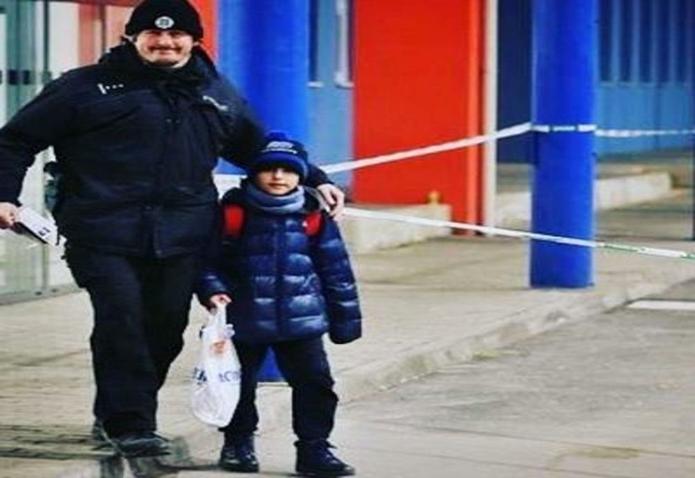 Un copil de 11 ani din Zaporojie a ajuns singur în Slovacia, având asupra sa doar o pungă, paşaportul şi un număr de telefon scris pe mână