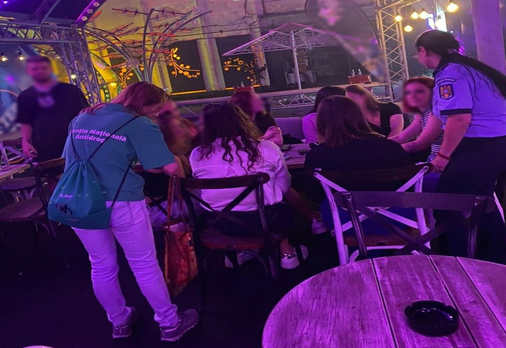 Acţiuni informativ-preventive ale poliţiştilor   