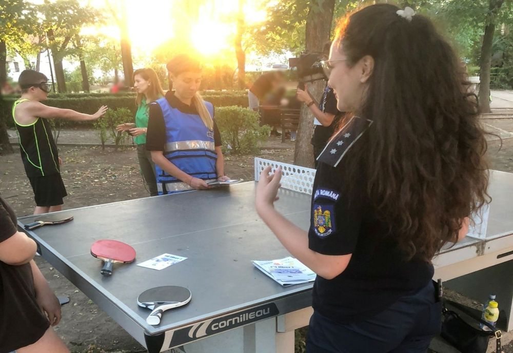 Dialog cu tinerii buzoieni pe marginea efectelor negative a consumului de substanţe psihoactive