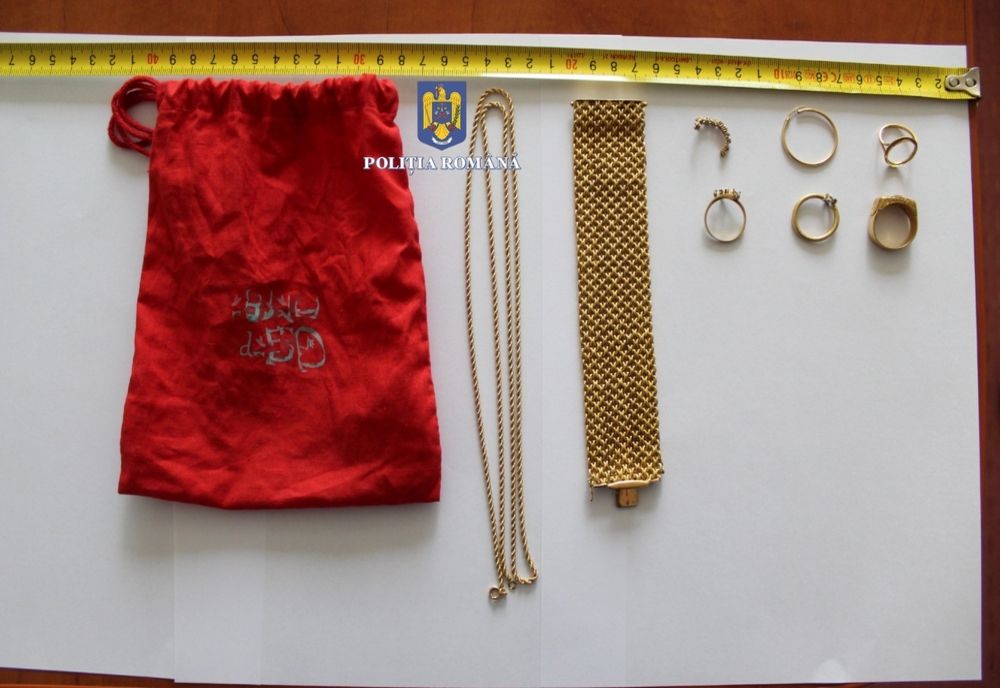 Video. Cercetate pentru contrabandă cu metale prețioase