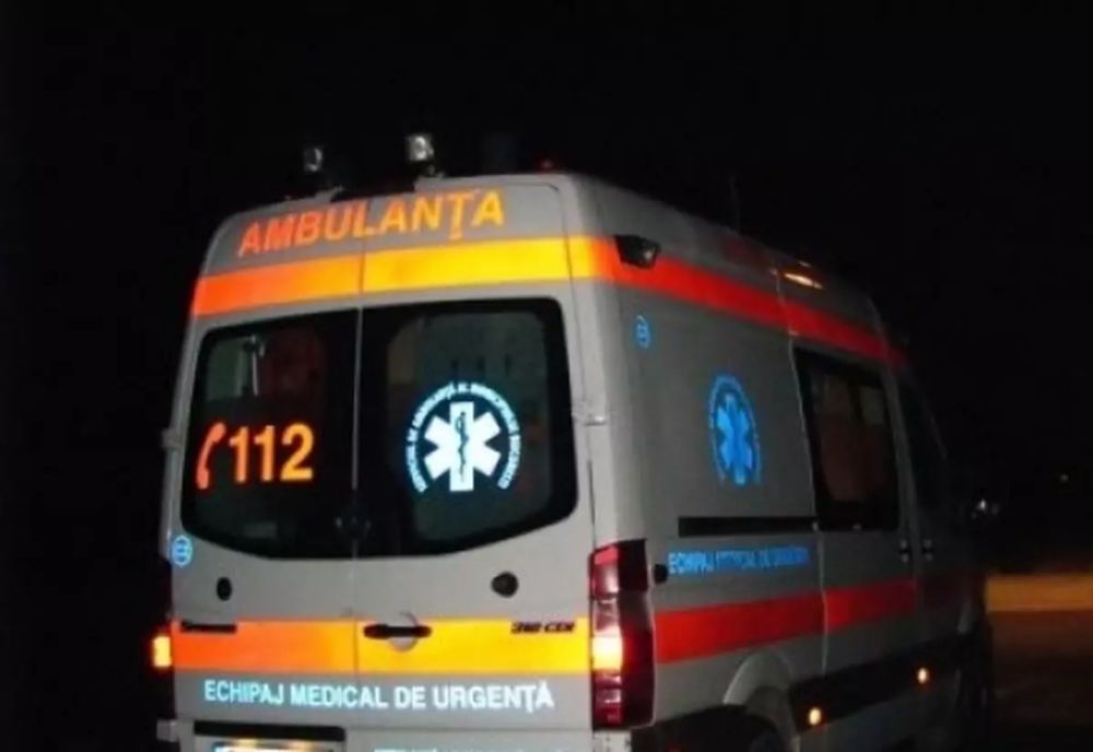 O femeie ce se deplasa pe DJ203K, accidentată de o mașină condusă de o tânără de 21 de ani