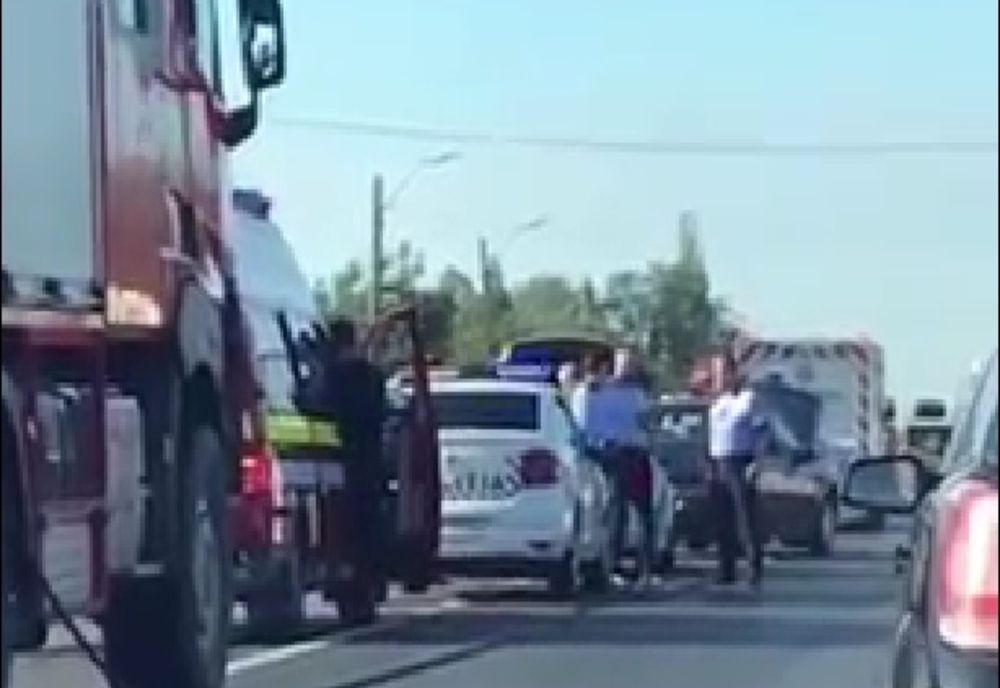 Accident pe DN2E85, în localitatea Limpeziș