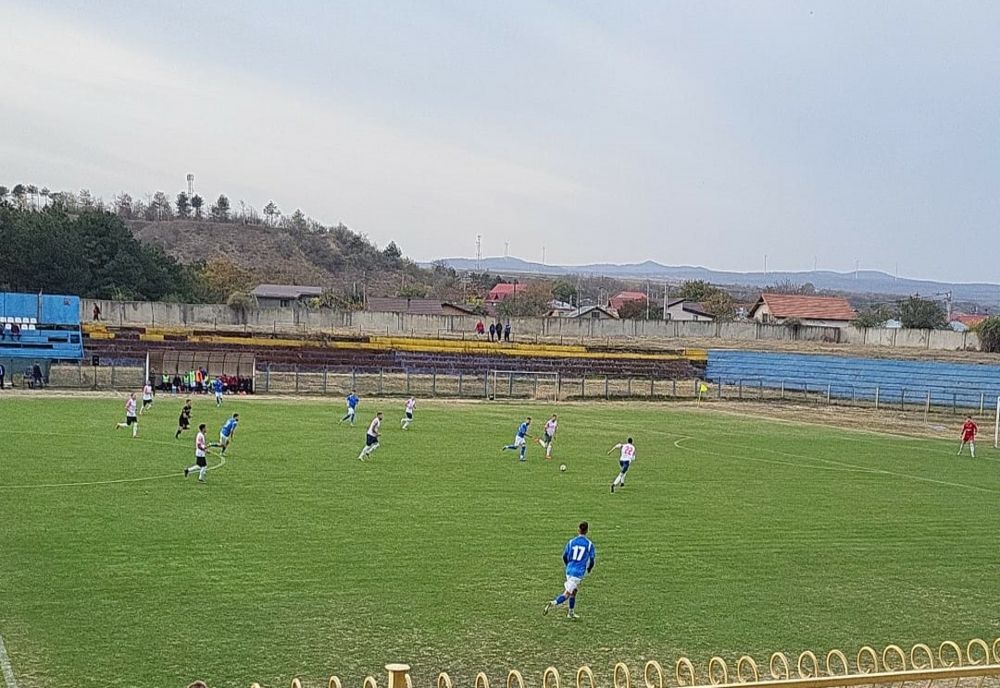 CSM RM. Sărat învinge cu 3-1 pe Sporting Liești și revine pe primul loc cel puțin până la meciul Metalului Buzău cu Dinamo Bacău