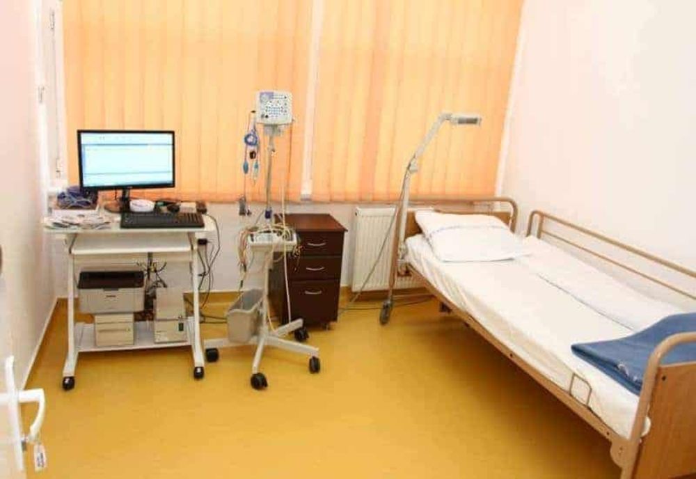 Criză de medici în spitalele din Buzău și Ploiești: Pacienții, trimiși dintr-o unitate medicală în alta, din cauza deficitului de personal