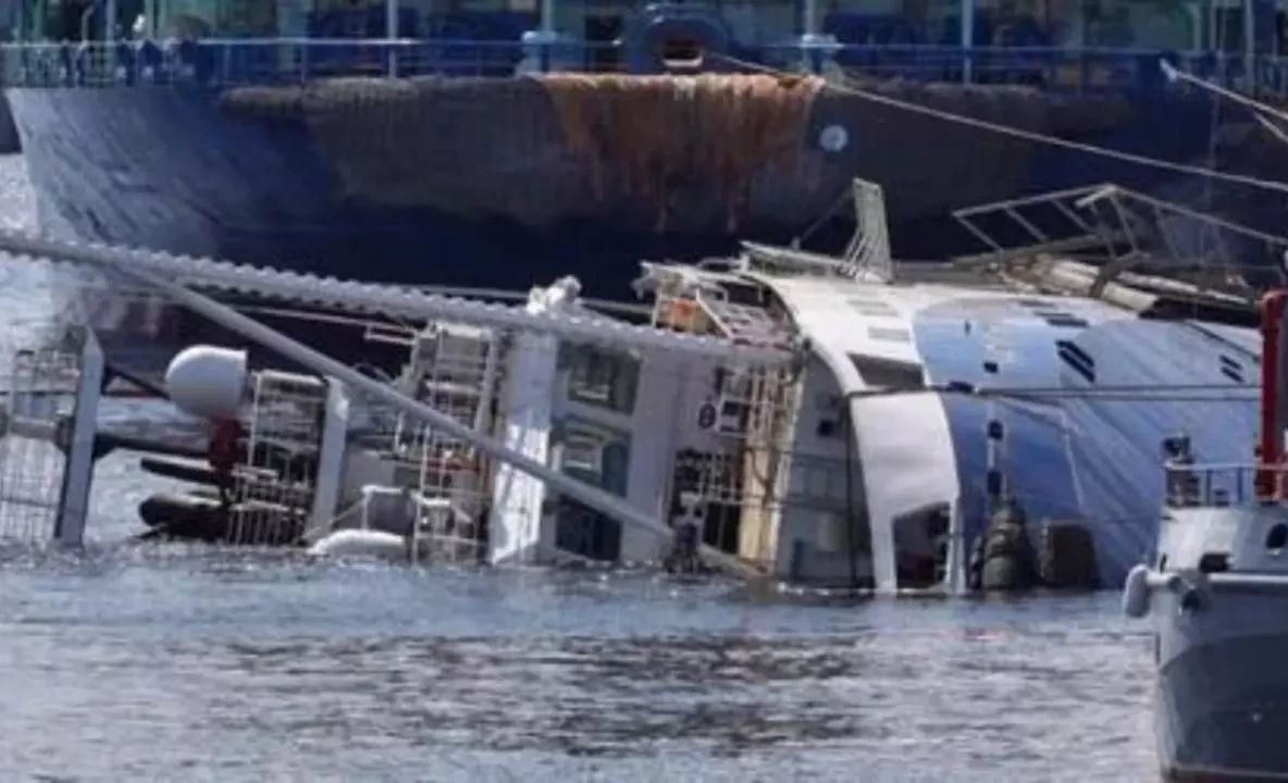 Remorcher scufundat în Portul Midia. Trupul unei alte persoane decedate a fost recuperat de scafandrii militari